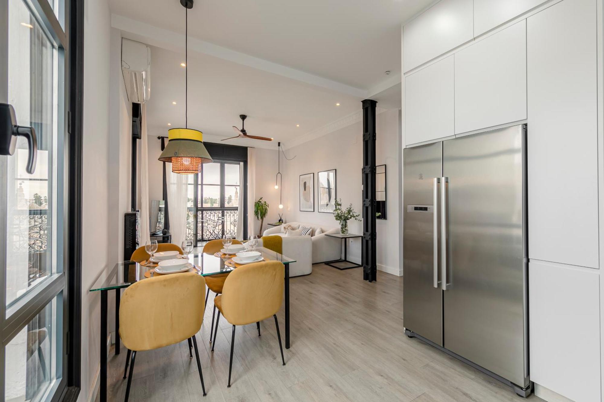 Isg Modern Atticpool At The Cathedralfree Parking Apartamento *