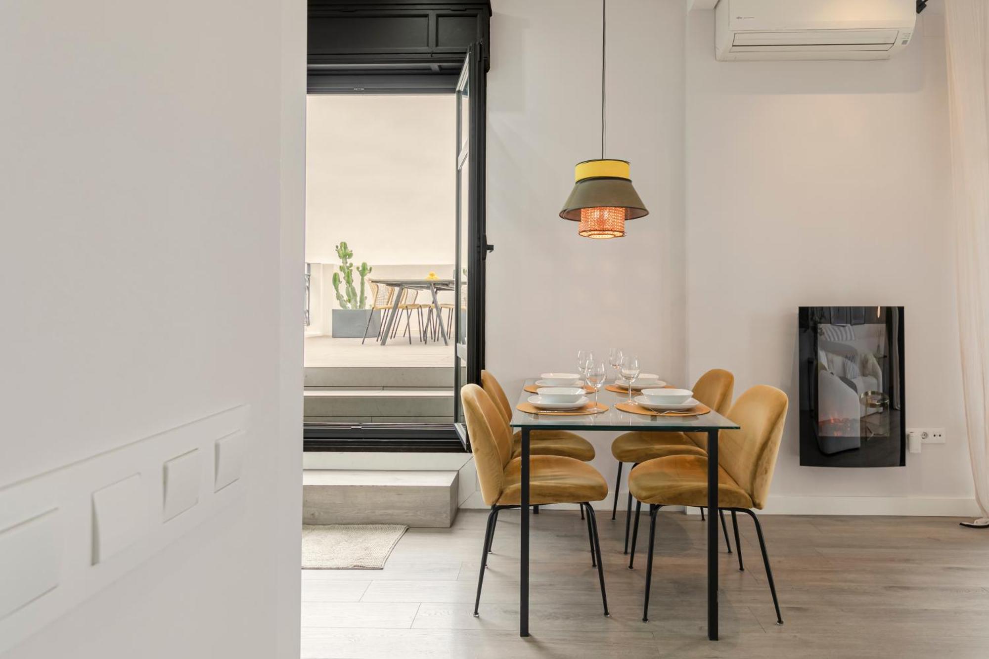 Apartamento Isg Modern Atticpool At The Cathedralfree Parking