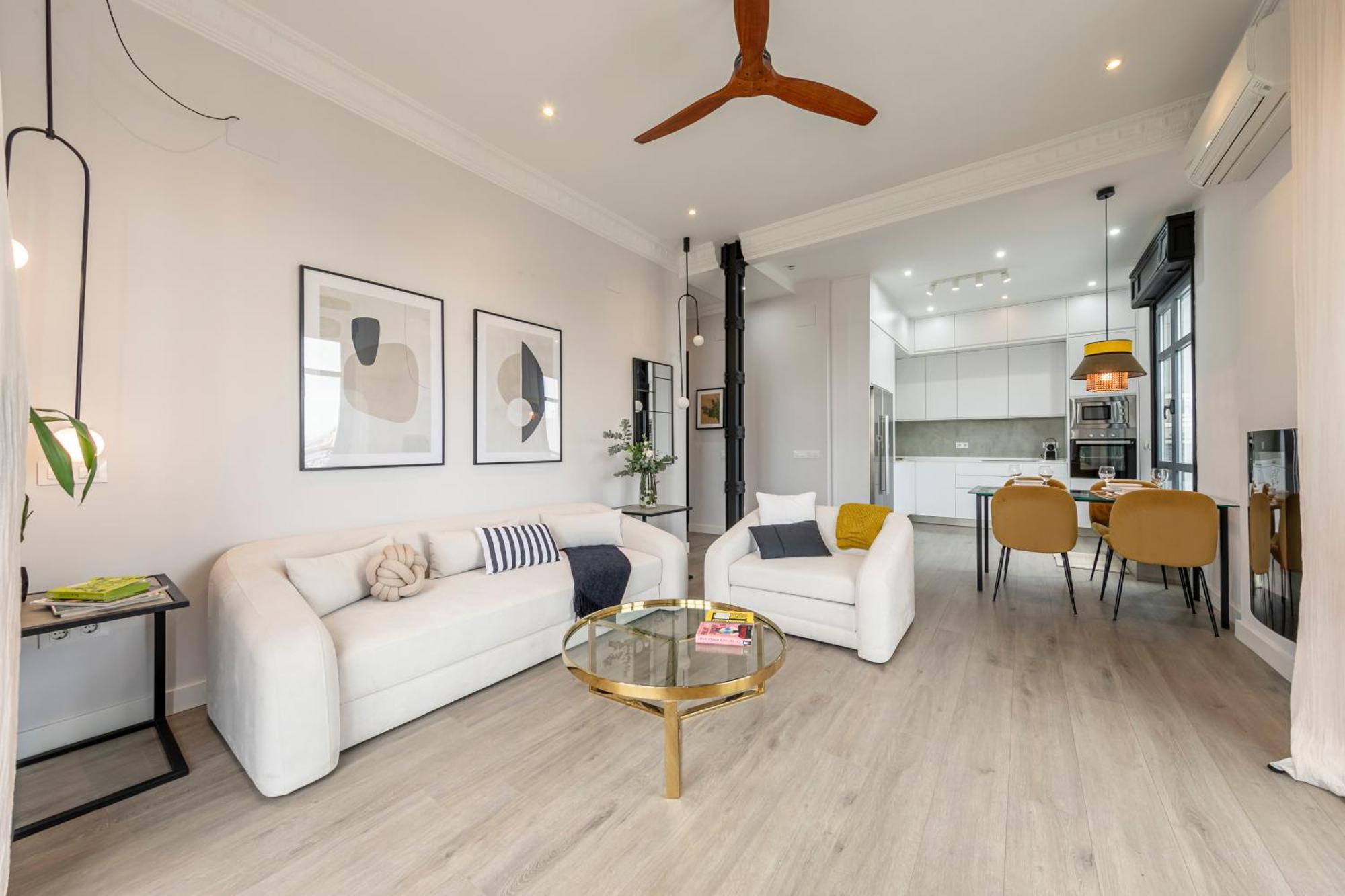 Isg Modern Atticpool At The Cathedralfree Parking Apartamento *