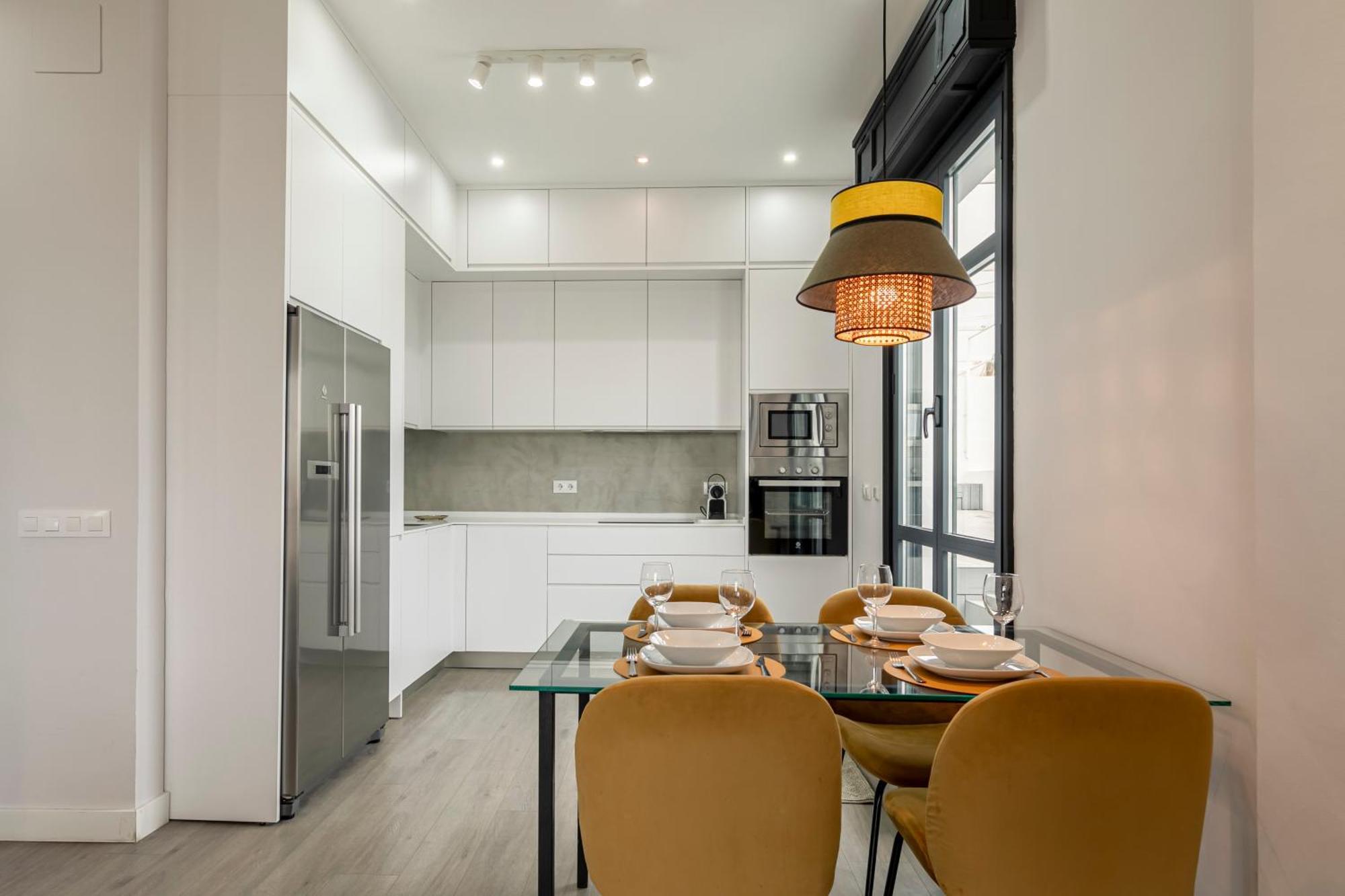 Apartamento Isg Modern Atticpool At The Cathedralfree Parking Sevilla